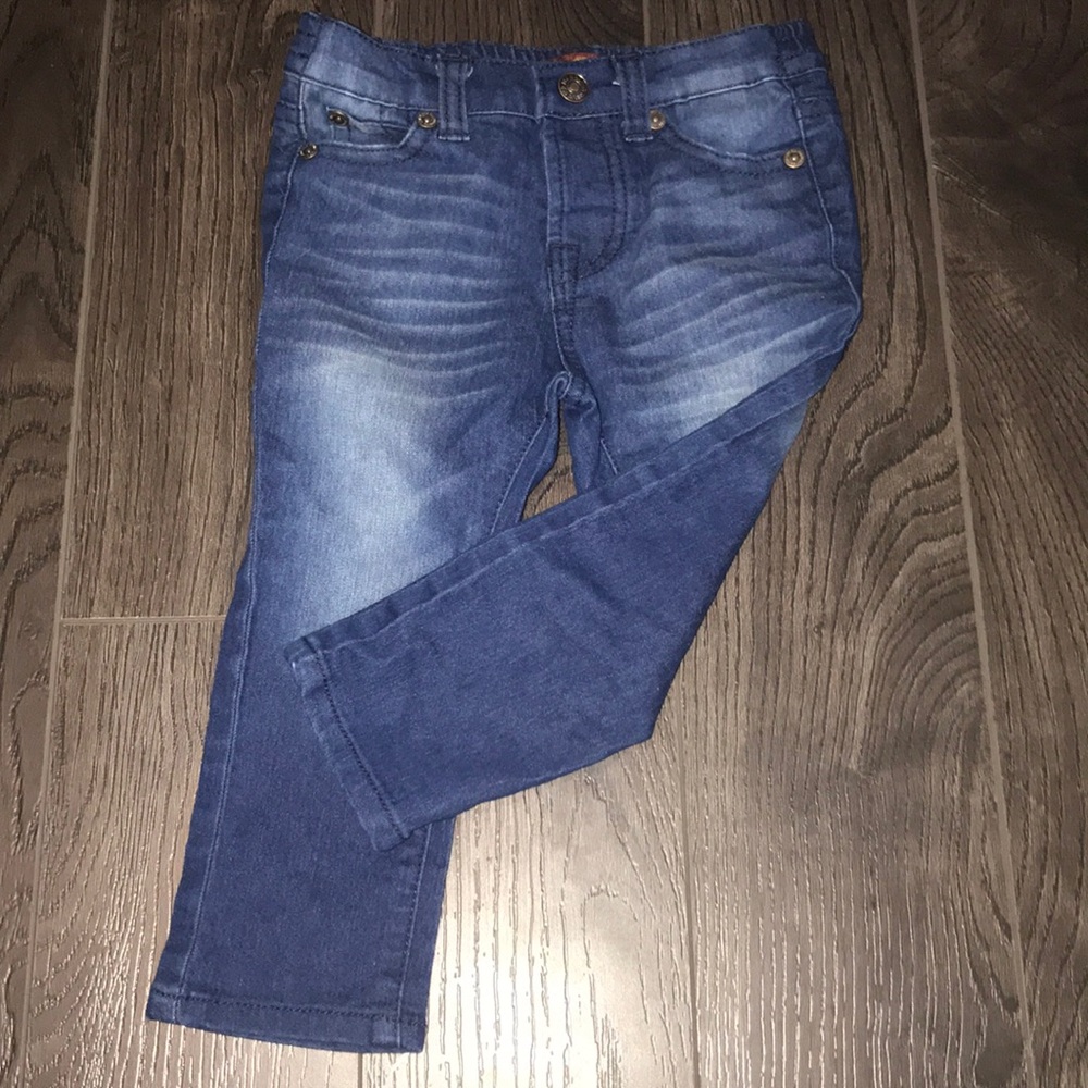 Seven Jeans